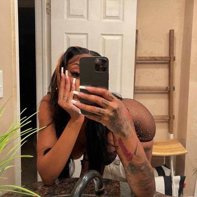 Telegram:: @Emilyjoy189 Sexy girl🔥Available Anytime for In Call 📲 Out Call , Car call service At Cool Rate .🔥 Open minded and - Image 2